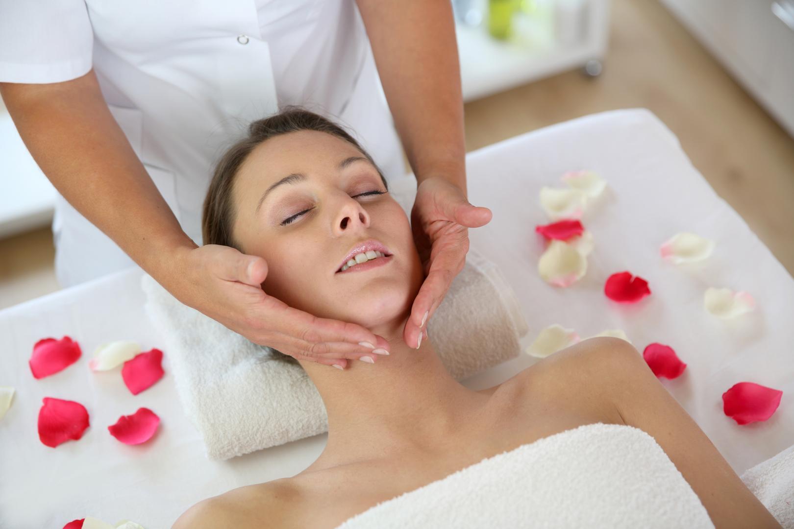 Facial, Waxing & Threading Dubai, Facial, Waxing & Threading Dubai, Facial, Waxing & Threading Dubai